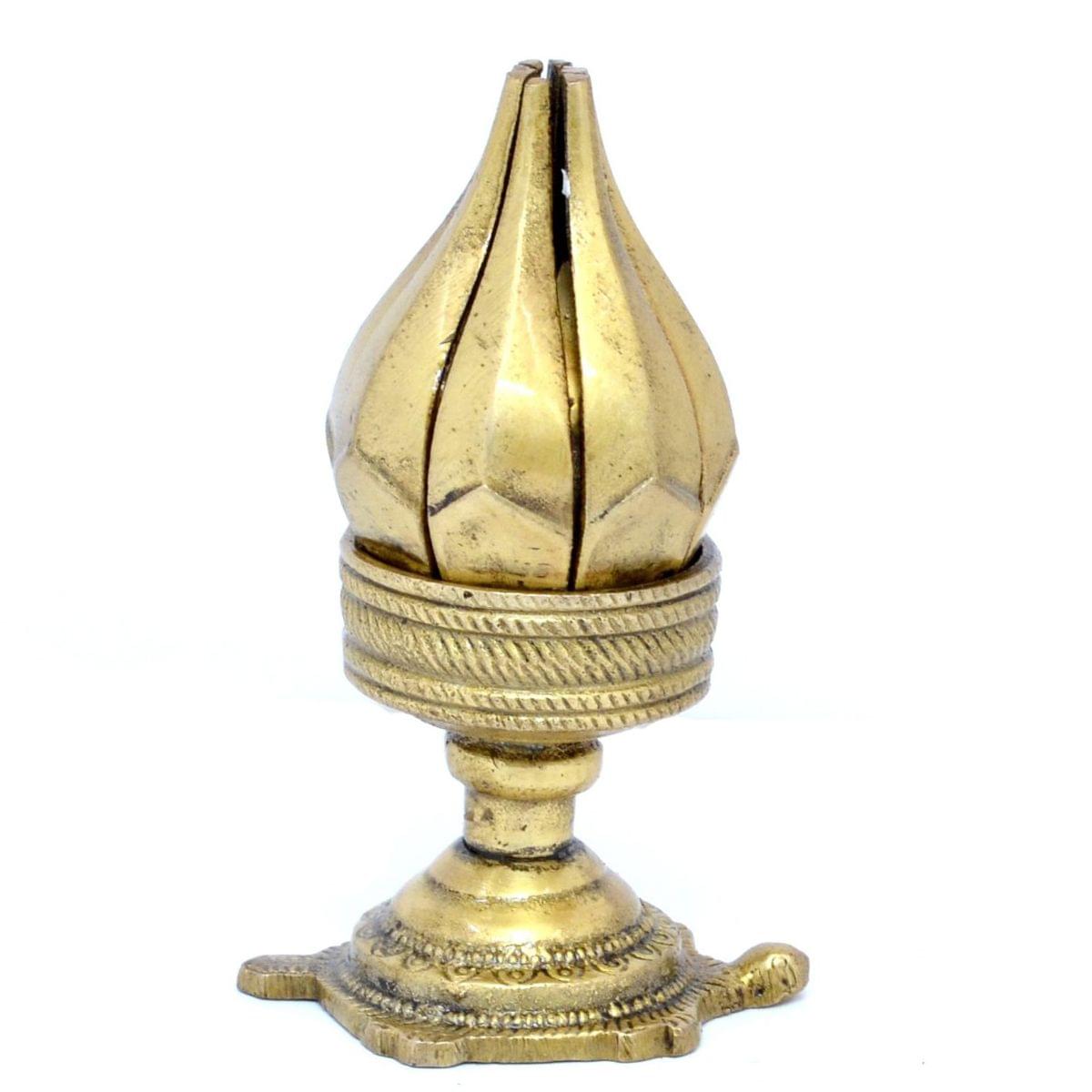 Brass Curved Metal Candle holder On Tortoise — 4.5"