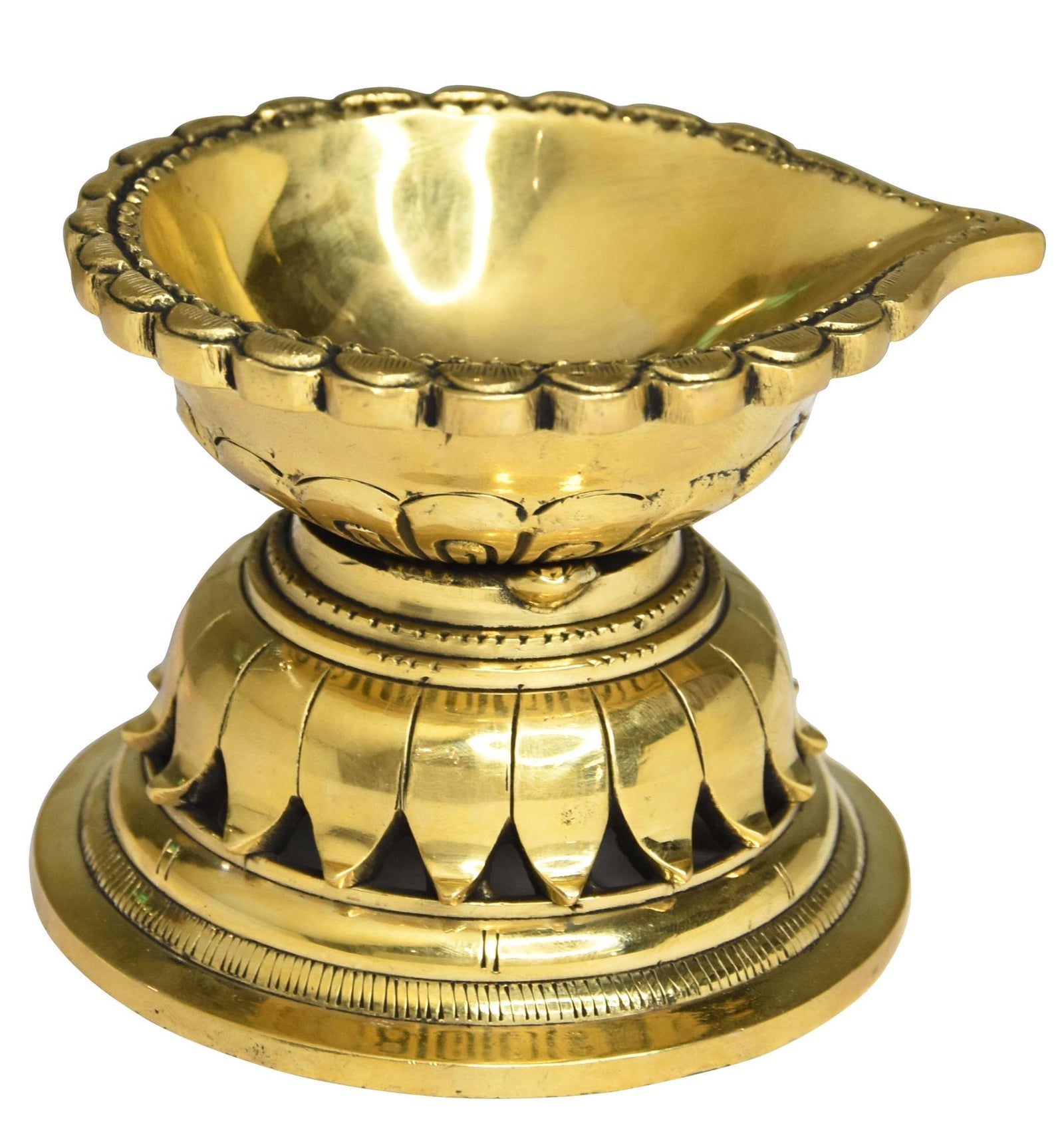 Brass Table Decor Stand Deepak, Oil Lamp — 3"