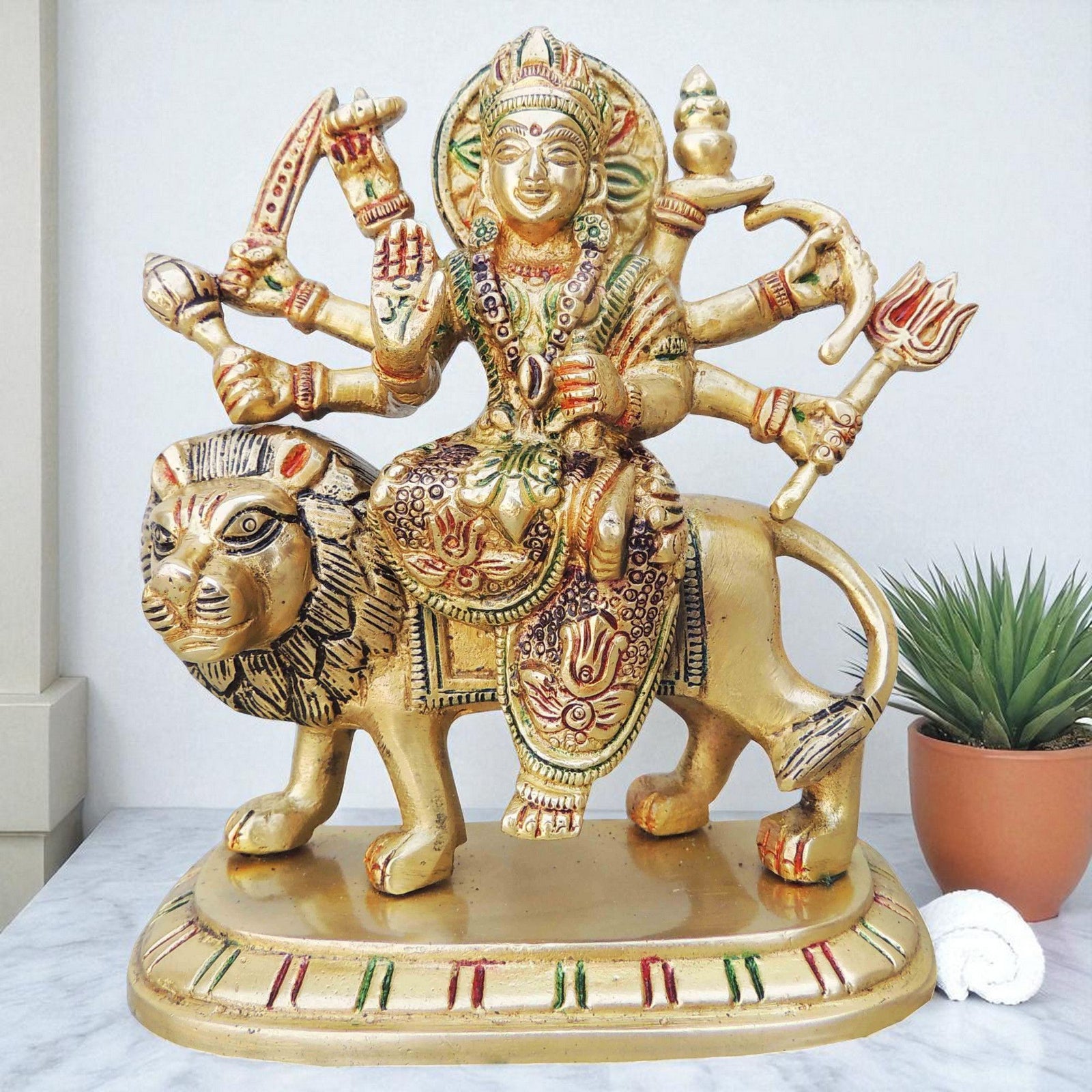 Brass Durga, Sitting