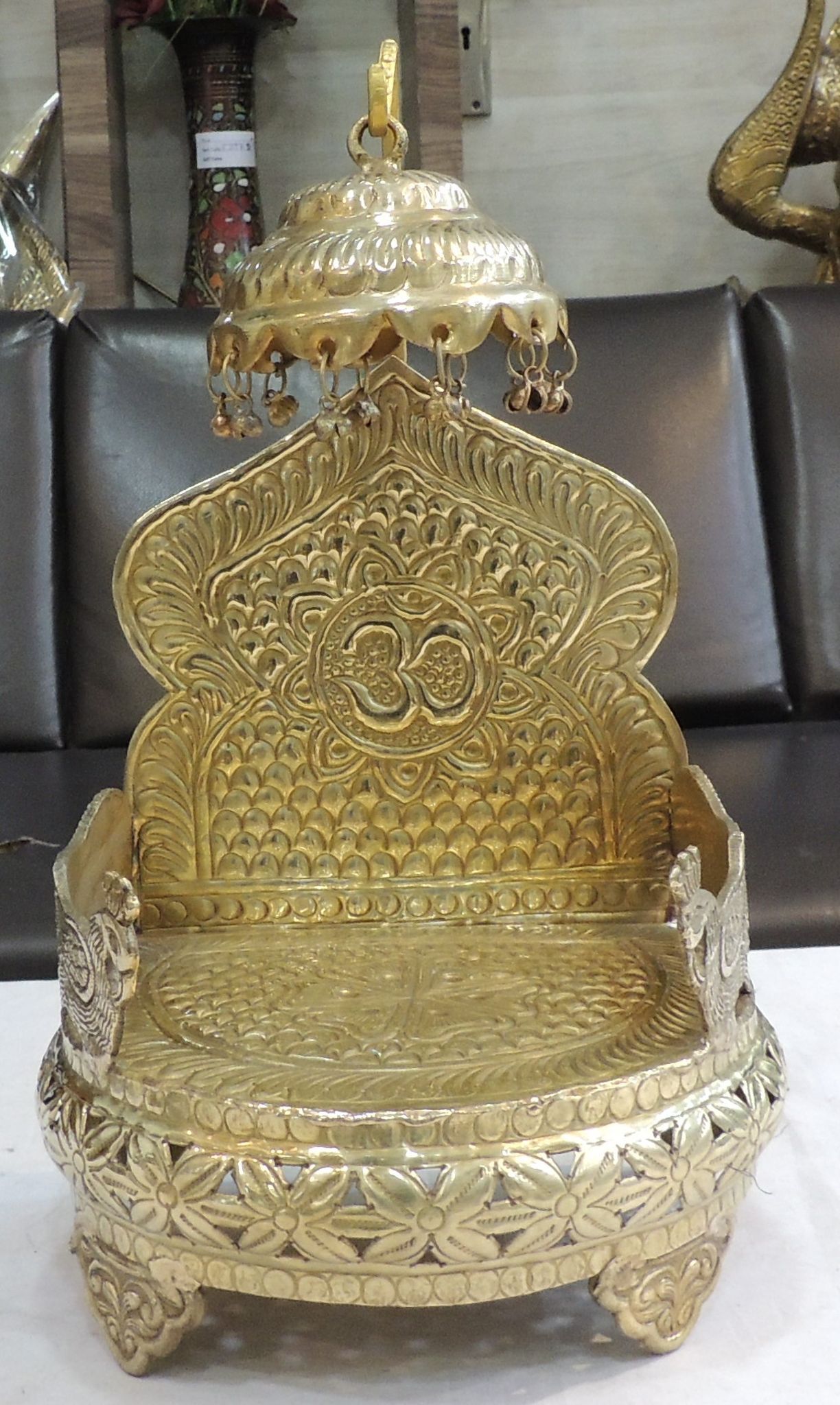 Brass Shinghasan — 17.5"