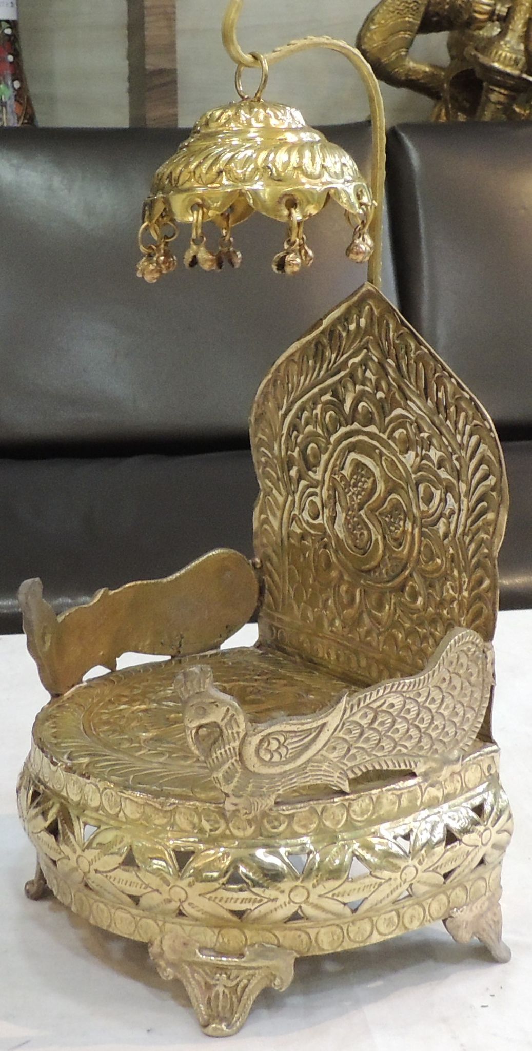 Brass Shinghasan — 14.7"