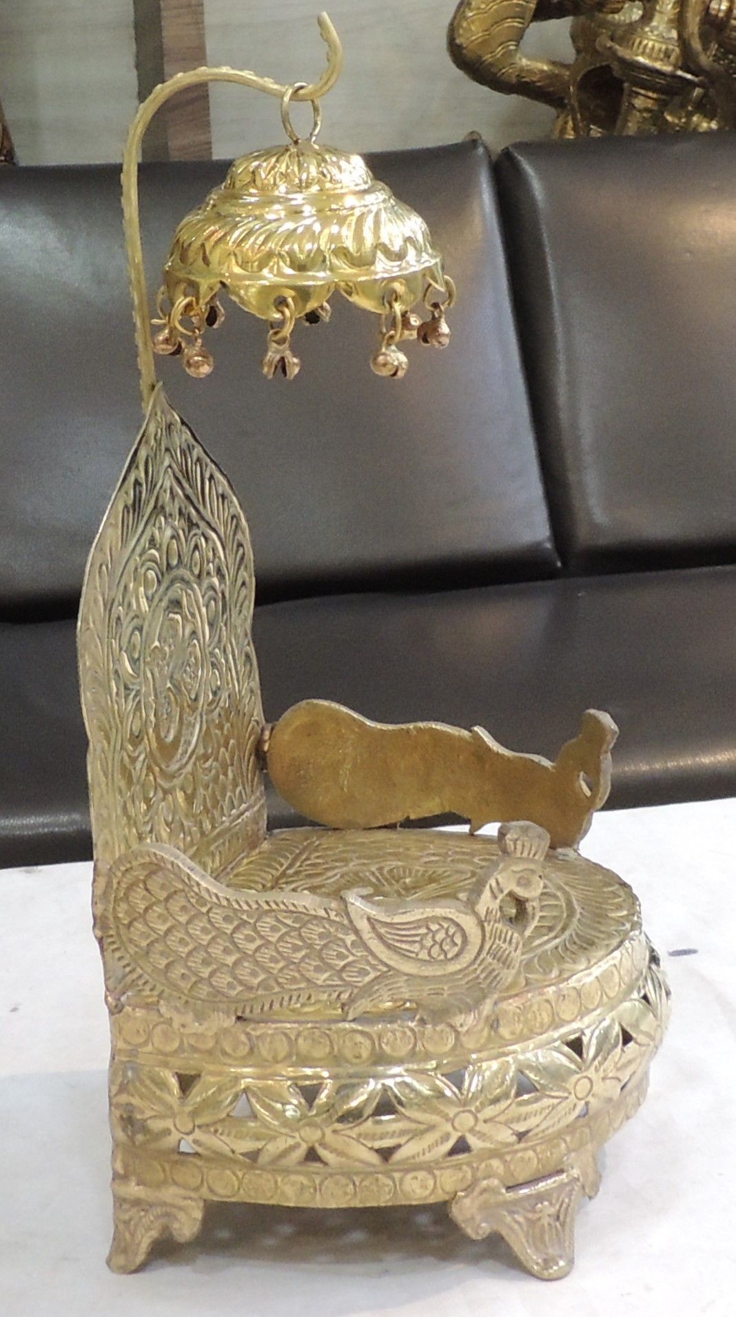 Brass Shinghasan — 14.7"