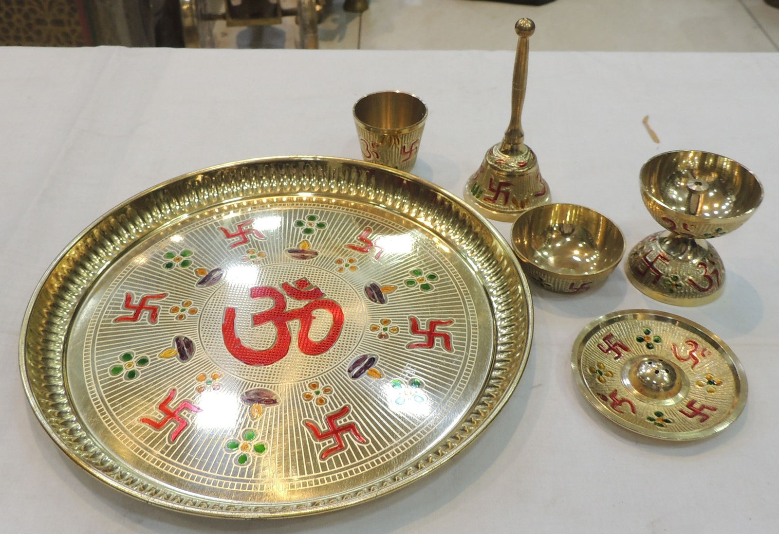 Brass Thali Diwali Gifting Item — 0.5"