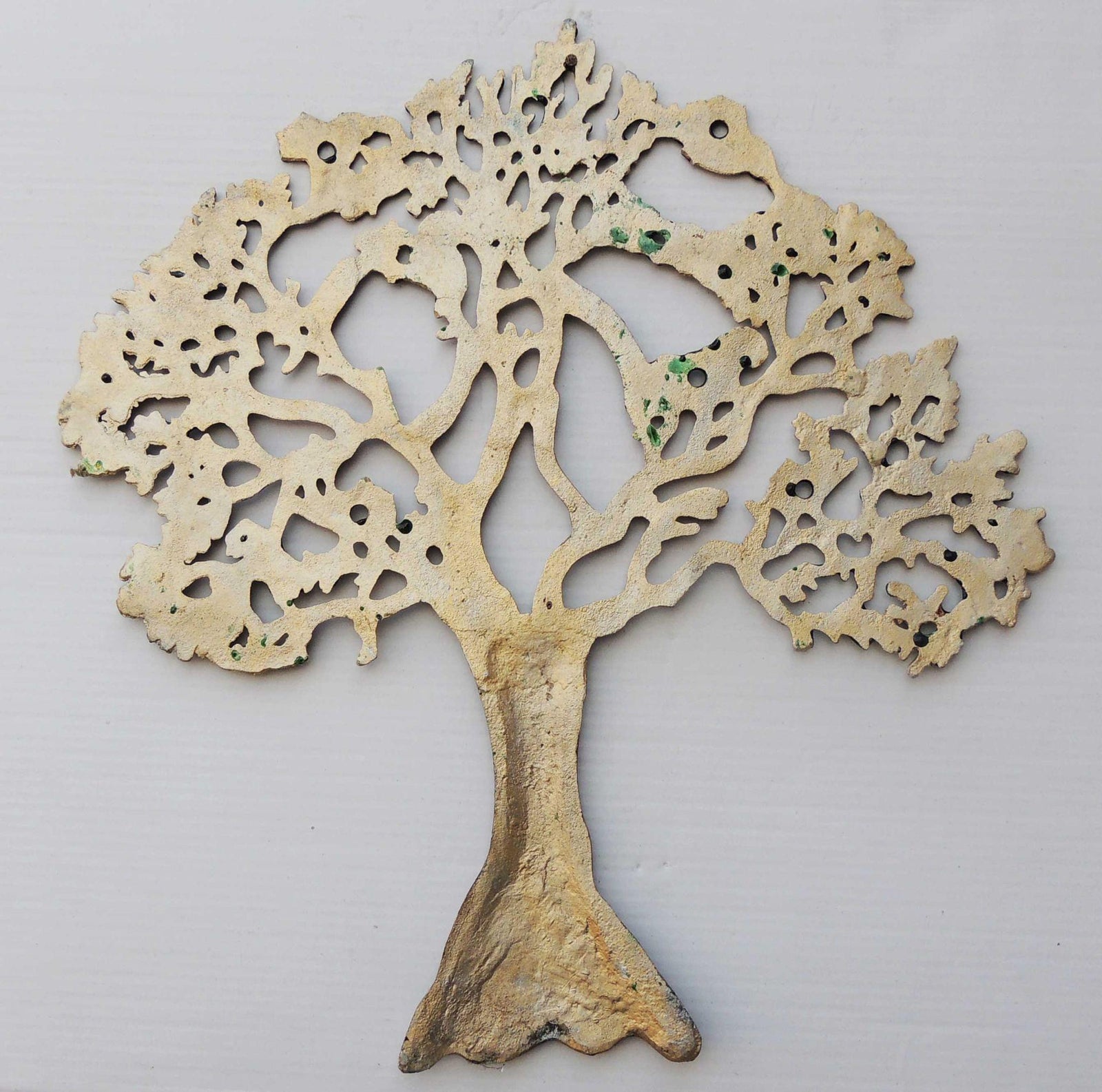 Aluminium Wall Tree — 20.8"