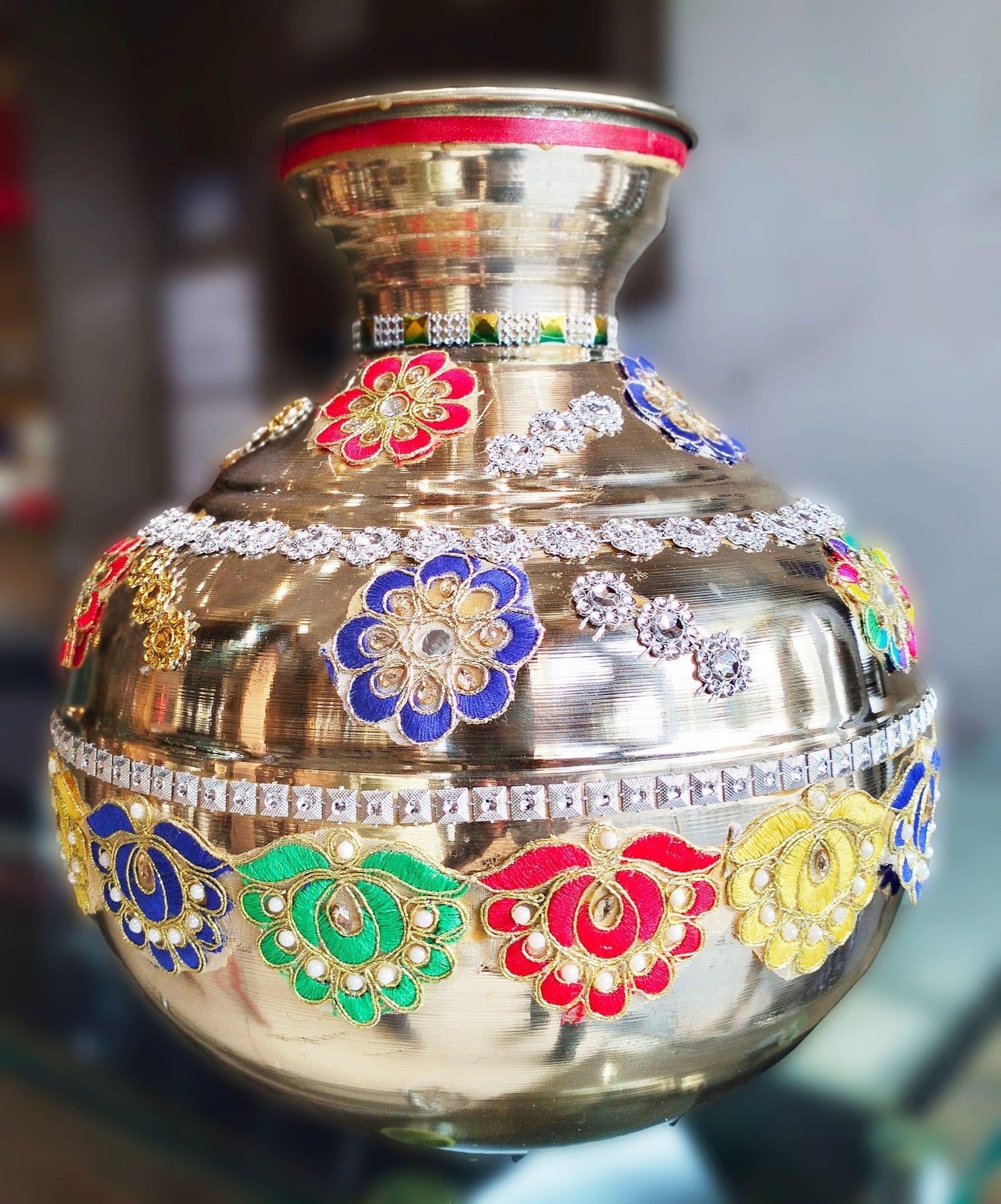 Brass Matka Kalash , 10 Liter — 12.2"