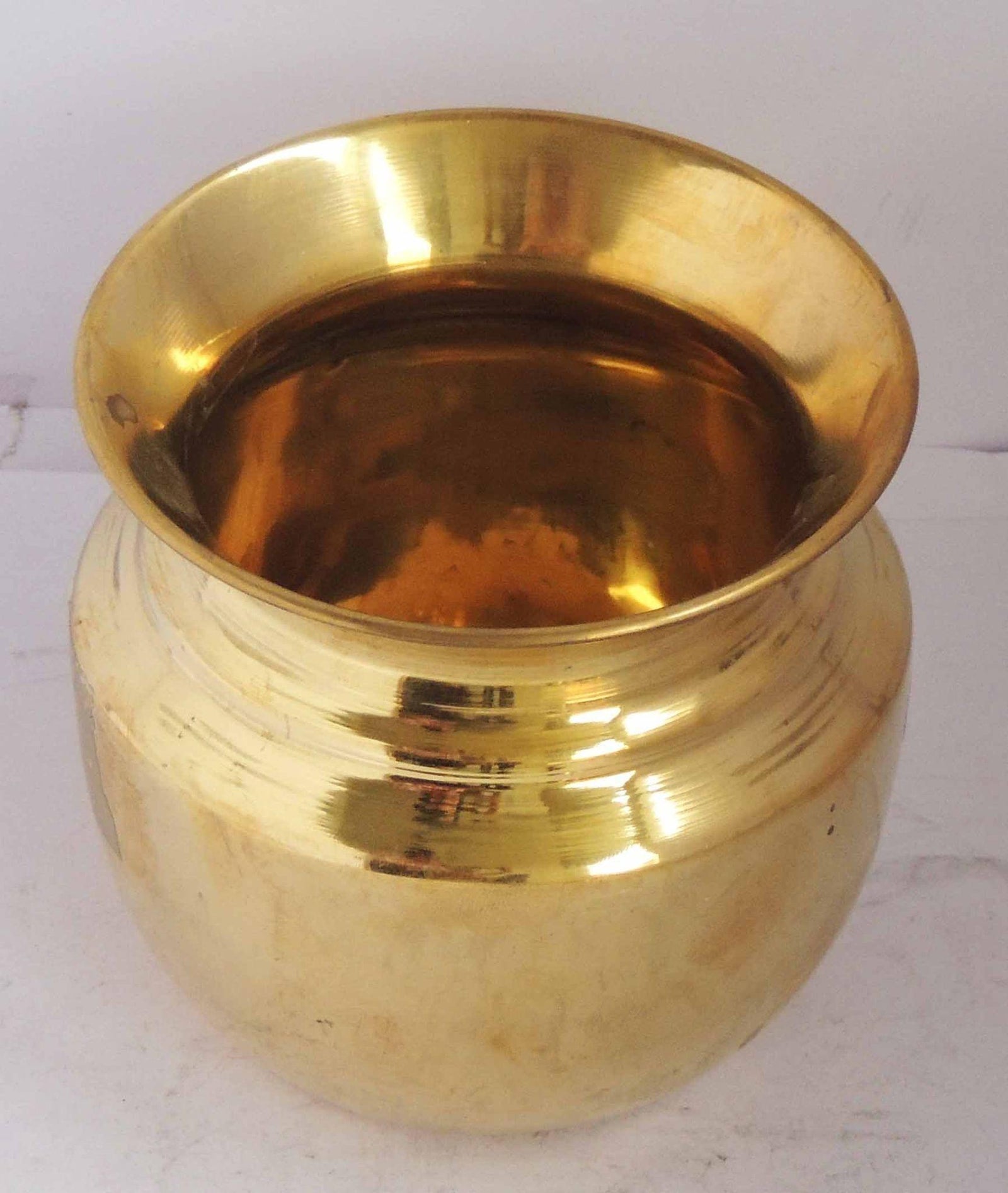 Brass Handi Lota No. 7 570 ML — 4"