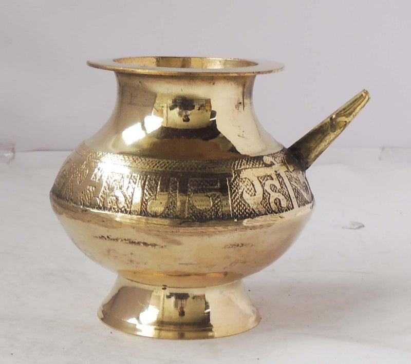 Brass Karwa Polish 20 , 620 ML — 5"