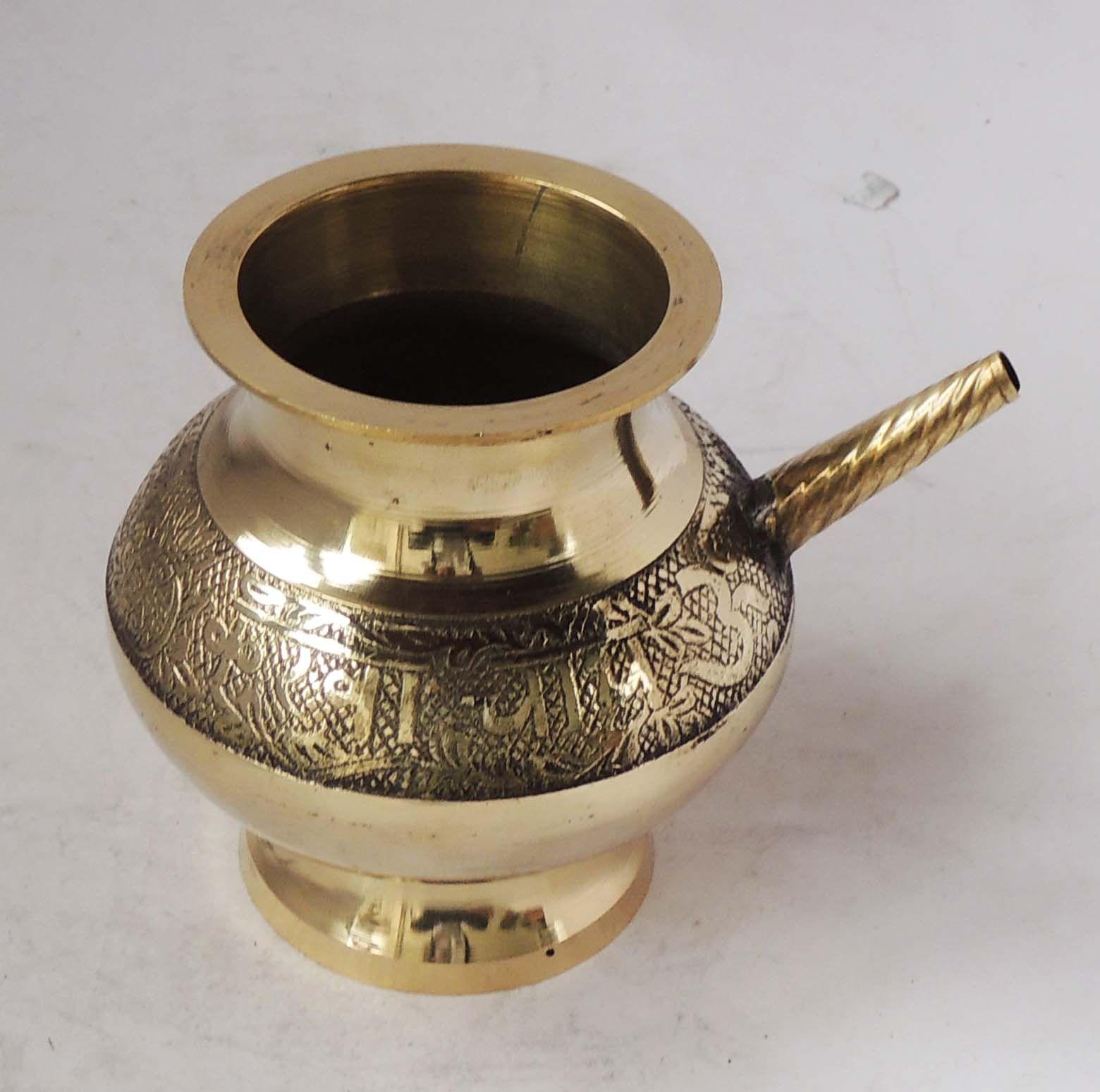 Brass Karwa Polish 21 , 600 ML — 5.2"