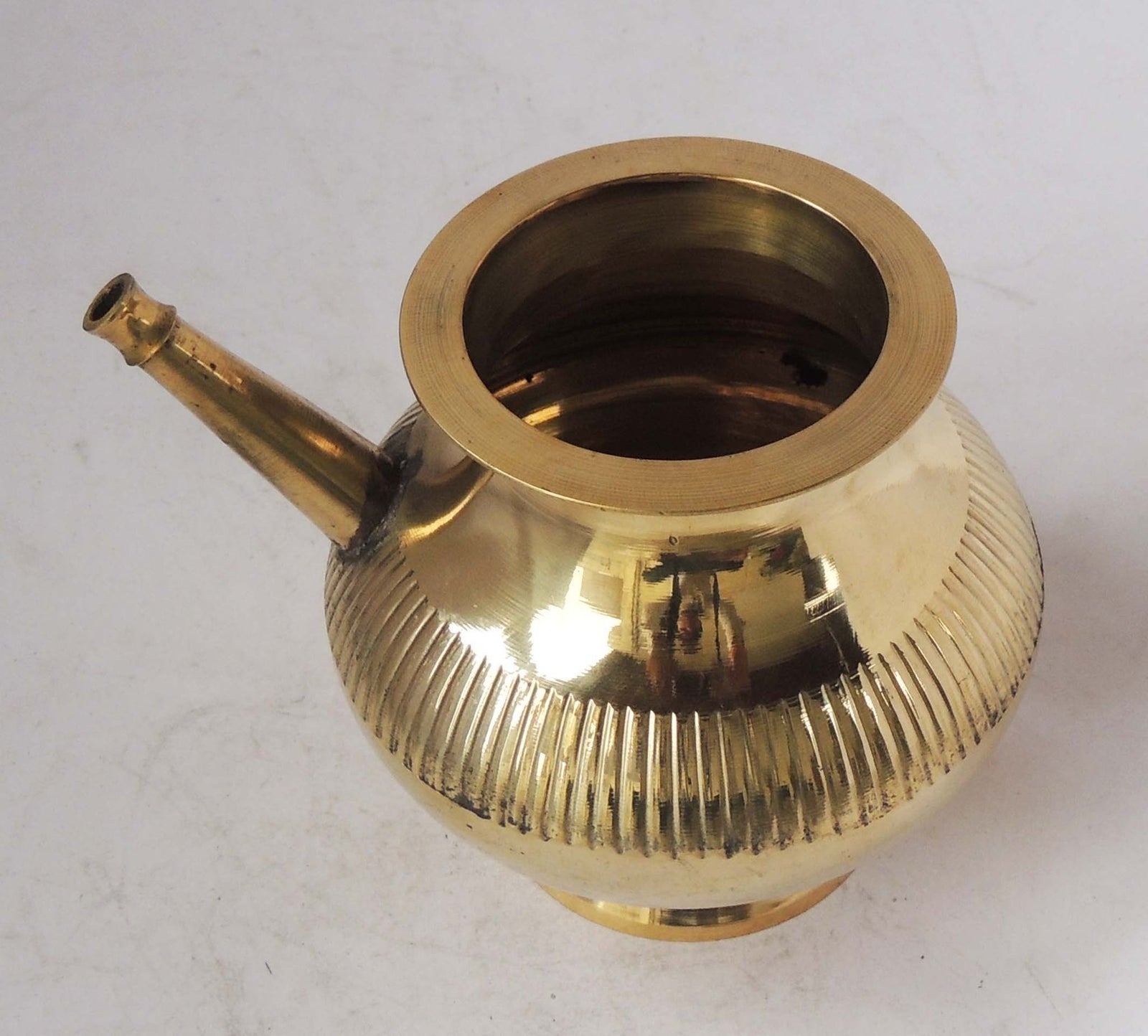 Brass Karwa Salai 22 , 800 ML — 5.6"
