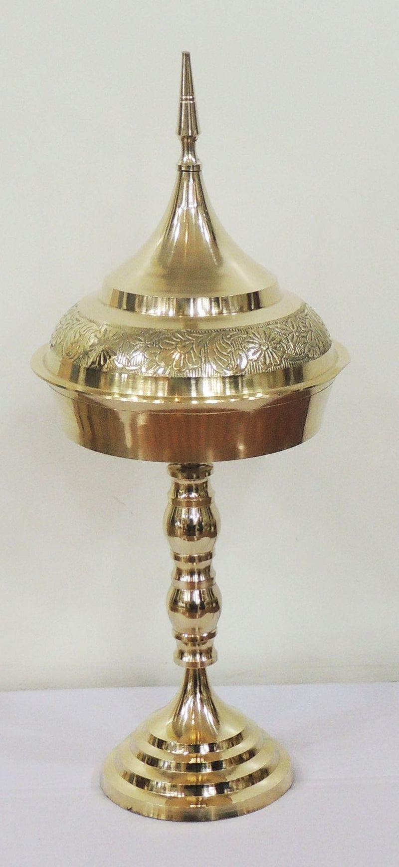 Brass Hurahi Hori No. 6 — 17.5"