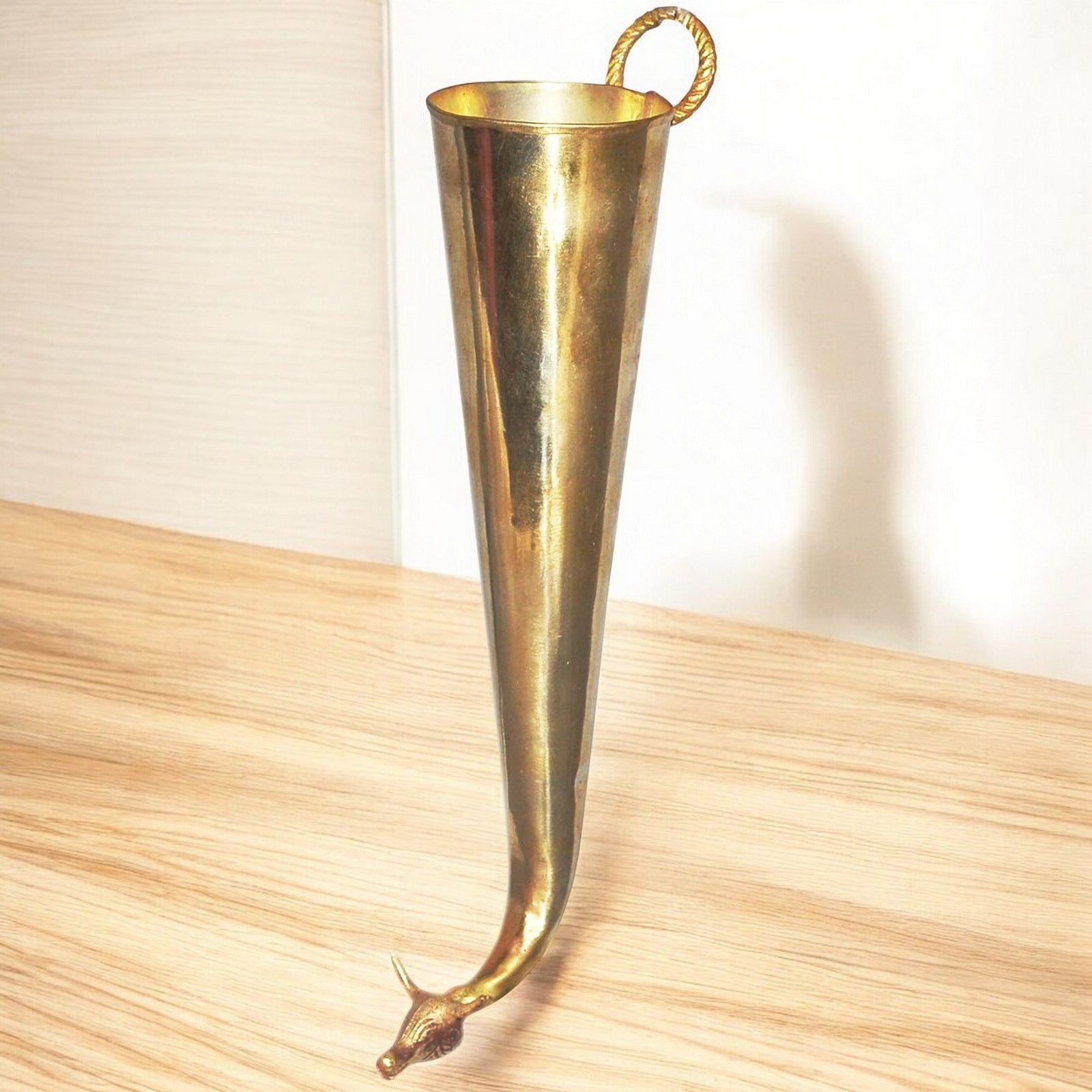 Brass Gaumukhi Shringi For Abhishek [200 ml] — 2.2"