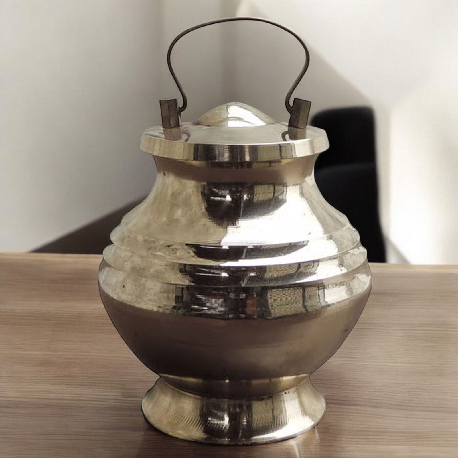 Brass Showpiec Gangajali No. 4, 900 ML — 6.2"