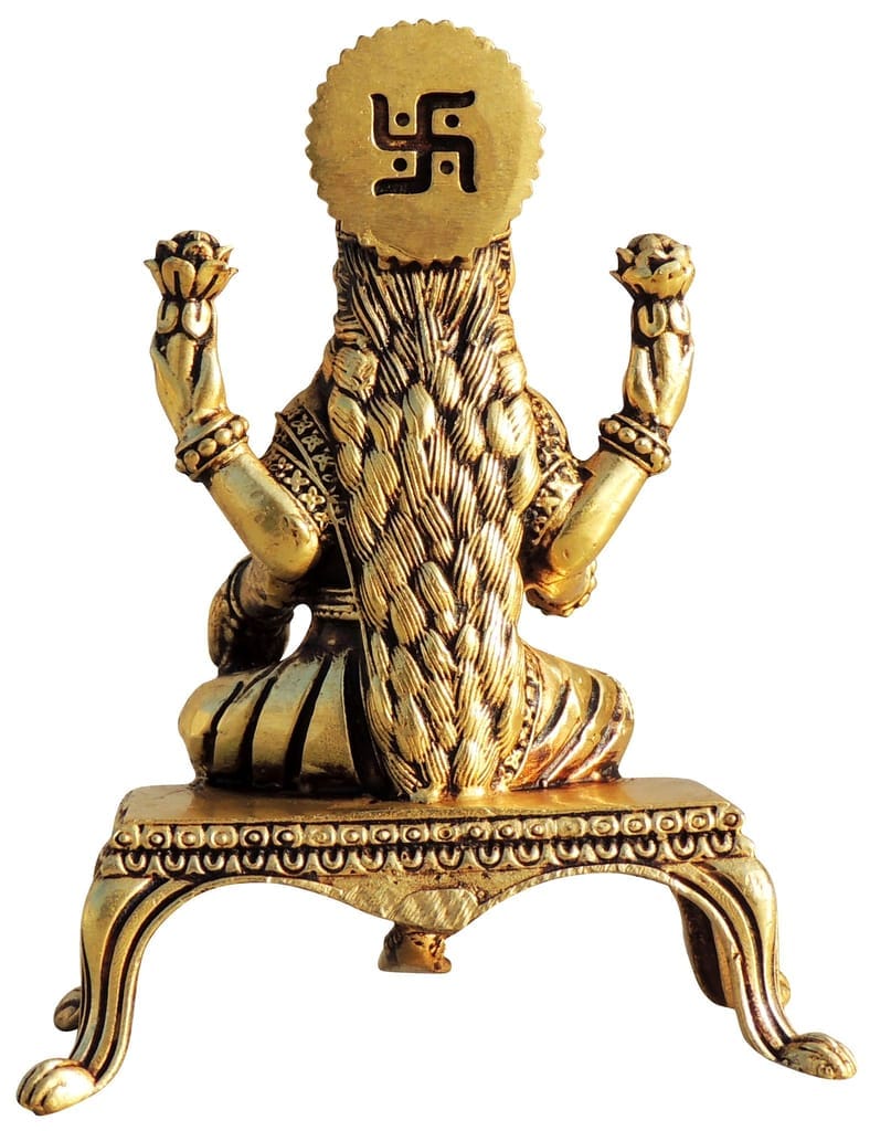 Brass Showpiece Laxmi Ji God Idol Statue, brass material