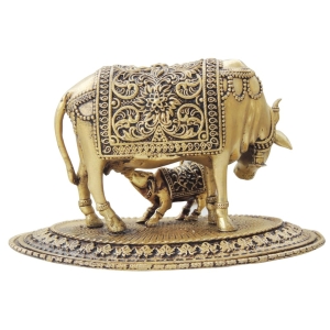 Brass Showpiece Gaye Bachadha Statue, Made From Machine- 5.7*3.6*3.5 Inch (BS1727 F)