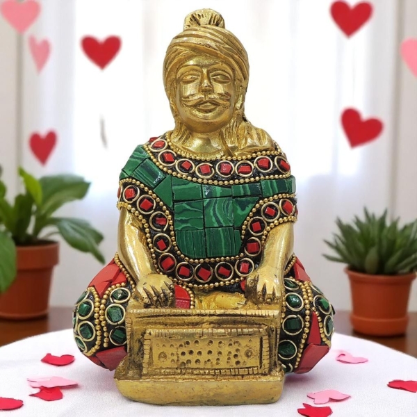 Brass Showpiece Male Musical Statue decorative item